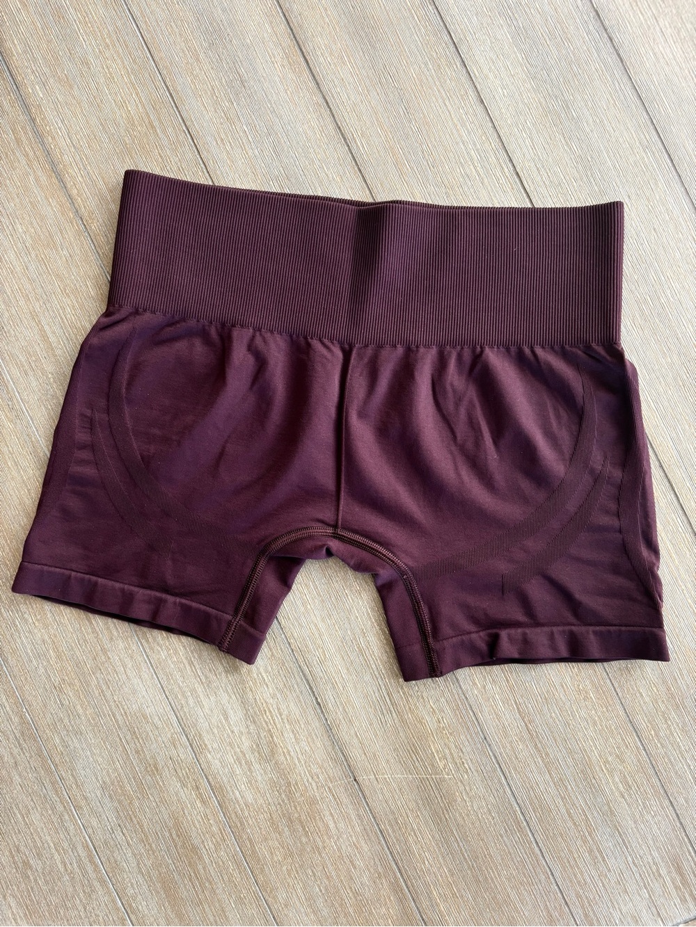 Gymshark Cherry Purple Three-Piece Active Set Bundle Size Medium - Picture 9 of 15